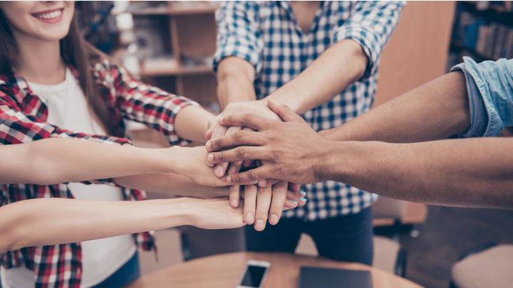 Diversity, inclusion and wellbeing specialist Aneela McKenna Mor Diversity provides expert leadership and resilience consultancy services to help unlock the human potential of organisations Diversity, inclusion and wellbeing specialist Aneela McKenna Mor Diversity provides expert leadership and resilience consultancy services to help unlock the human potential of organisations