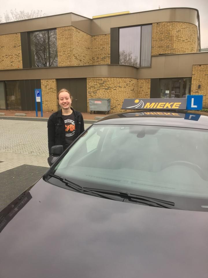 rijschool Mieke Zeewolde rijschool Mieke Zeewolde