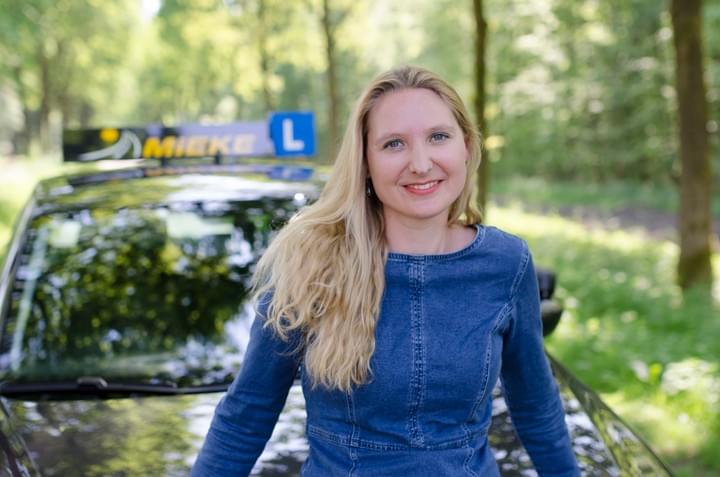 rijschool Mieke Zeewolde rijschool Mieke Zeewolde