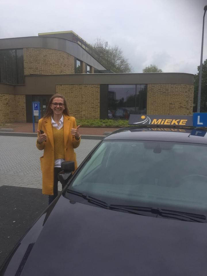 rijschool Mieke Zeewolde rijschool Mieke Zeewolde