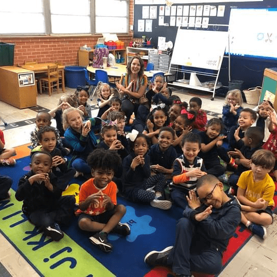 Circles and Scissors is the best hand washing method for prekindergarten children. Circles and Scissors is the best hand washing method for prekindergarten children.