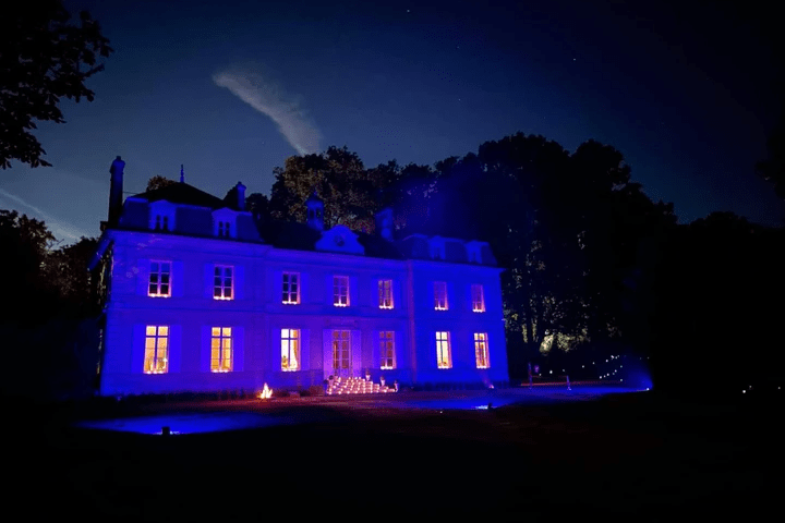 https://www.billetweb.fr/illuminations-cinematographiques-une-exploration-historique-au-chateau-de-berthenonville https://www.billetweb.fr/illuminations-cinematographiques-une-exploration-historique-au-chateau-de-berthenonville
