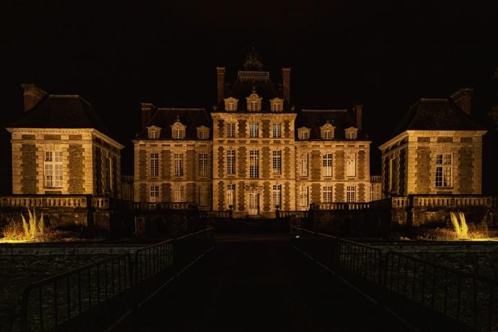 https://www.billetweb.fr/illuminations-cinematographiques-une-exploration-historique-au-chateau-de-berthenonville https://www.billetweb.fr/illuminations-cinematographiques-une-exploration-historique-au-chateau-de-berthenonville