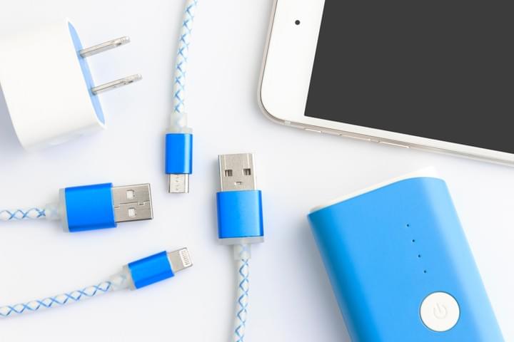 美謙株式会社ー着脱編組ケーブル、キャリングポーチ。上質感を持った製品群を揃えるとい 美謙株式会社ー着脱編組ケーブル、キャリングポーチ。上質感を持った製品群を揃えるとい