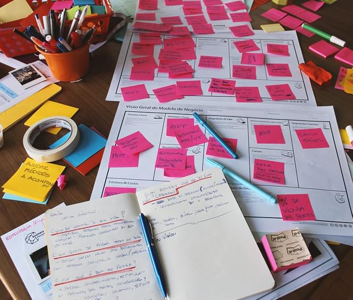 Treinamentos e Endomarketing Treinamentos e Endomarketing