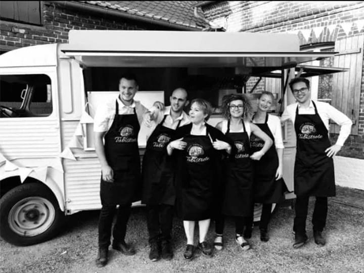 Une équipe professionnelle pour vous servir Une équipe professionnelle pour vous servir