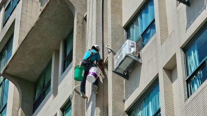 外牆透明防水、外牆專業修繕、外牆透明精油防水、透明精油防水工程。台北市外牆防水抓漏、新北外牆防水抓漏、文山區頂樓防水、東湖外牆防水抓漏。台北屋頂外牆防水抓漏達人、高空蜘蛛人、繩盾工程外牆防水。雙北外牆防水五星好評推薦、台北專業外牆漏水修繕、台北外牆防水補強工程、萬華外牆修繕、內湖外牆修繕、新店外牆防水抓漏、雙北專業外牆壁癌處理、木柵外牆防水抓漏、南港外牆防水抓漏、板橋區防水工程公司推薦、台北鐵皮屋防水工程推薦、台北防水鐵皮工程、雨遮鐵皮抓漏修繕、台北新北雨遮修繕工程、台北新北雨遮防水補強、台北大樓雨遮板更換、大樓雨遮板更換、台北斜屋頂防水鐵皮工程、新店斜屋頂防水鐵皮工程、防水毯施工、繩盾工程外牆防水抓漏及修繕、雙北屋頂外牆防水抓漏達人、專業執照蜘蛛人外牆防水、高空蜘蛛人施工、高空繩索作業、外牆高空工程、、外牆專業修繕診斷、外牆檢測與安全鑑定、台北新北外牆滲水處理、台北窗框防水施工推薦、鋼筋爆裂修復、雙北新北爆筋處理專家、台北新北老屋鋁窗漏水修繕、屋頂防水工程推薦、屋頂防水隔熱專家 外牆透明防水、外牆專業修繕、外牆透明精油防水、透明精油防水工程。台北市外牆防水抓漏、新北外牆防水抓漏、文山區頂樓防水、東湖外牆防水抓漏。台北屋頂外牆防水抓漏達人、高空蜘蛛人、繩盾工程外牆防水。雙北外牆防水五星好評推薦、台北專業外牆漏水修繕、台北外牆防水補強工程、萬華外牆修繕、內湖外牆修繕、新店外牆防水抓漏、雙北專業外牆壁癌處理、木柵外牆防水抓漏、南港外牆防水抓漏、板橋區防水工程公司推薦、台北鐵皮屋防水工程推薦、台北防水鐵皮工程、雨遮鐵皮抓漏修繕、台北新北雨遮修繕工程、台北新北雨遮防水補強、台北大樓雨遮板更換、大樓雨遮板更換、台北斜屋頂防水鐵皮工程、新店斜屋頂防水鐵皮工程、防水毯施工、繩盾工程外牆防水抓漏及修繕、雙北屋頂外牆防水抓漏達人、專業執照蜘蛛人外牆防水、高空蜘蛛人施工、高空繩索作業、外牆高空工程、、外牆專業修繕診斷、外牆檢測與安全鑑定、台北新北外牆滲水處理、台北窗框防水施工推薦、鋼筋爆裂修復、雙北新北爆筋處理專家、台北新北老屋鋁窗漏水修繕、屋頂防水工程推薦、屋頂防水隔熱專家