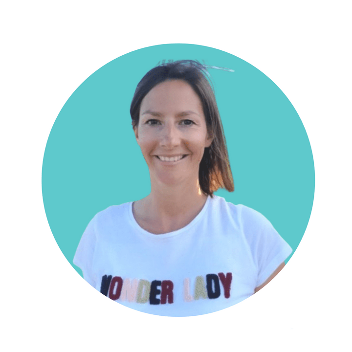 Caroline Pons Caroline Pons