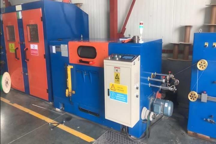 650+515 pair twister + 515 back-twister machine from Ningbo Capstian Technolgy Co.,Ltd 650+515 pair twister + 515 back-twister machine from Ningbo Capstian Technolgy Co.,Ltd