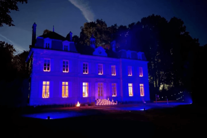 https://www.billetweb.fr/illuminations-cinematographiques-une-exploration-historique-au-chateau-de-berthenonville https://www.billetweb.fr/illuminations-cinematographiques-une-exploration-historique-au-chateau-de-berthenonville