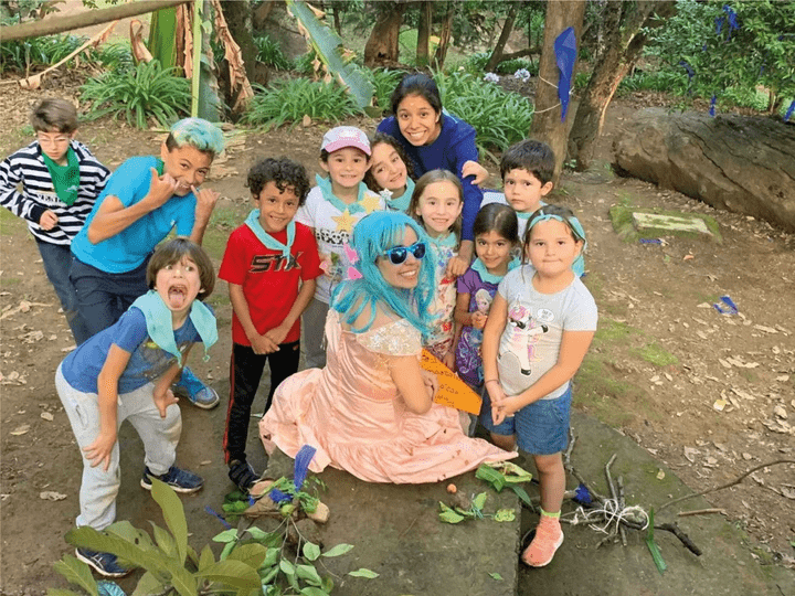 colonias-de-vacaciones-niños-felices-rally-de-exteriores-720x540 colonias-de-vacaciones-niños-felices-rally-de-exteriores-720x540