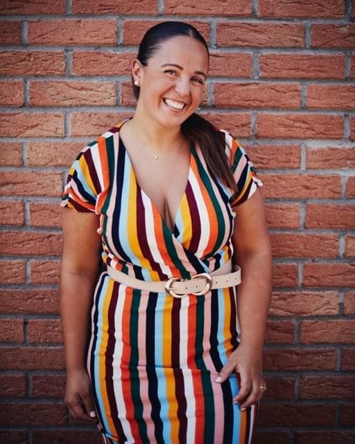 Se joignent à cette aventure, des femmes, qui tout comme elle, sont passées par les duretés de la vie et passionnées de cuisine. Un talent, une passion qui ne demandent qu'à être mis en lumière et à s'exprimer dans le but de vous faire partager un petit bout d'évasion en un coup de fourchette.  Nourri petit à petit avec cette même envie de partager et de faire découvrir. Se joignent à cette aventure, des femmes, qui tout comme elle, sont passées par les duretés de la vie et passionnées de cuisine. Un talent, une passion qui ne demandent qu'à être mis en lumière et à s'exprimer dans le but de vous faire partager un petit bout d'évasion en un coup de fourchette.  Nourri petit à petit avec cette même envie de partager et de faire découvrir.