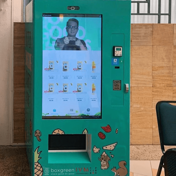 Healthy Snacks Vending Machine Sembawang Golf Club Healthy Snacks Vending Machine Sembawang Golf Club