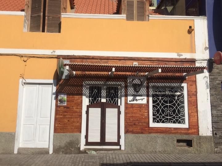 Porta Azul, pub lounge in Mindelo, Cape Verde Porta Azul, pub lounge in Mindelo, Cape Verde