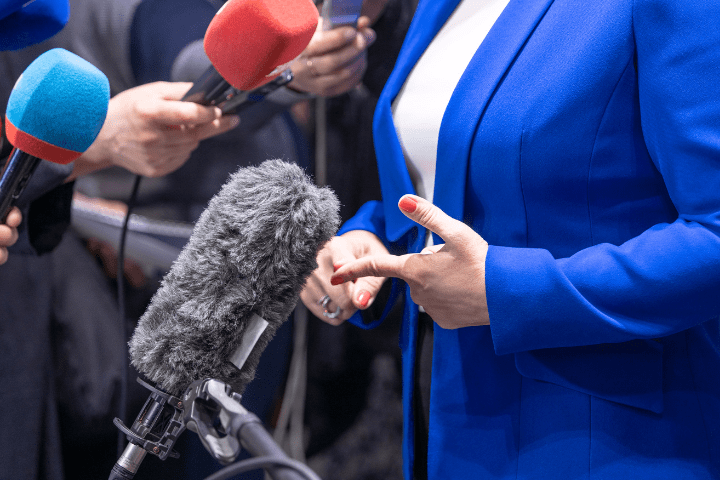 En savoir plus sur nos services de relations gouvernementales et affaires publiques Montréal En savoir plus sur nos services de relations gouvernementales et affaires publiques Montréal