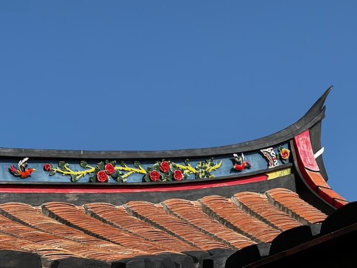 閩南建築燕尾脊的天空-悠哉悠古厝民宿 閩南建築燕尾脊的天空-悠哉悠古厝民宿