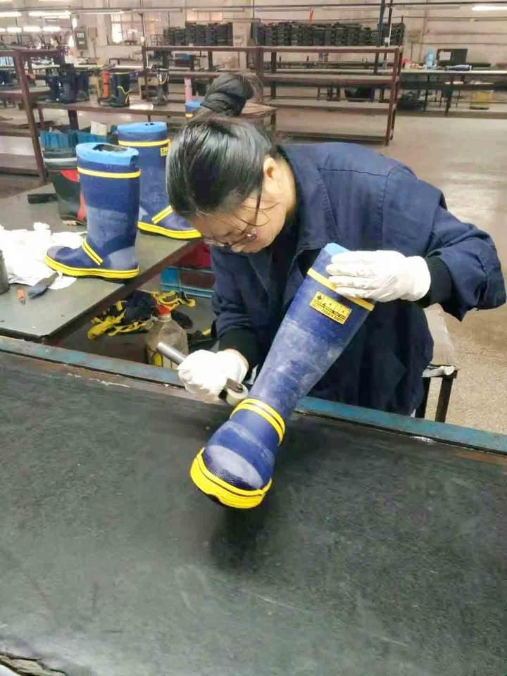 wellington boot manufacturing procedure pressing wellington boot manufacturing procedure pressing
