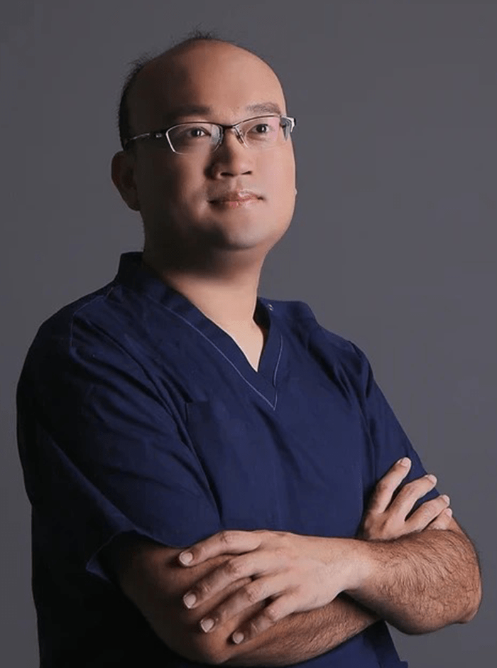 吸附式活動假牙/吸附性義齒蔡俊宏醫師 吸附式活動假牙/吸附性義齒蔡俊宏醫師