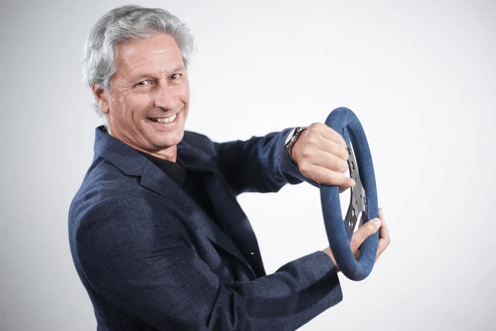 Piero-facchin-journaliste-chroniqueur-auto Piero-facchin-journaliste-chroniqueur-auto