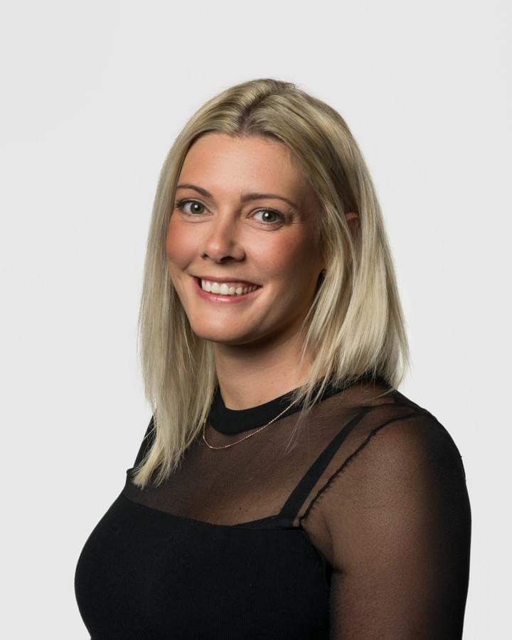 BOOK DONNA BOOK DONNA