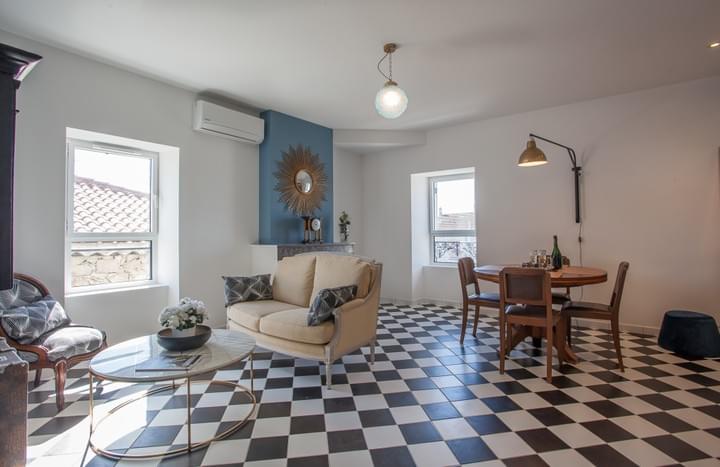 Lodge "Belle Epoque" decoration 1930 "Art Deco" for 4 persons Ruoms Vals-les-bains - Clos Olivier de Serres***** Lodge "Belle Epoque" decoration 1930 "Art Deco" for 4 persons Ruoms Vals-les-bains - Clos Olivier de Serres*****