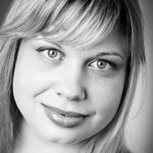 Paulette van Heel  Paulette van Heel