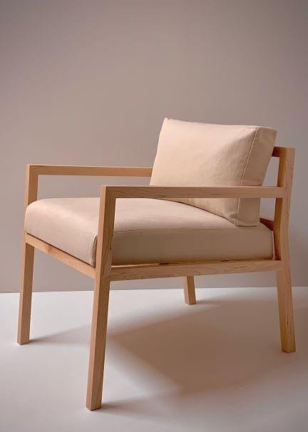 Maple chair with linen upholstery Maple chair with linen upholstery