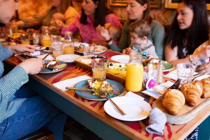 Ready Baby Go Parents enjoying Baby Brunch in Market Harborough Ready Baby Go Parents enjoying Baby Brunch in Market Harborough