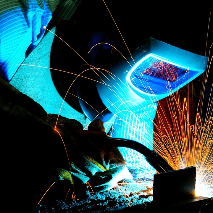 Bleiben Sie beim Schweißen im Sommer kühl Bleiben Sie beim Schweißen im Sommer kühl