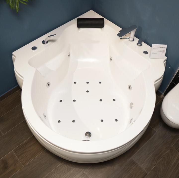 Baignoire hydromassage Tunisie / Salle de bain Tunisie Baignoire hydromassage Tunisie / Salle de bain Tunisie