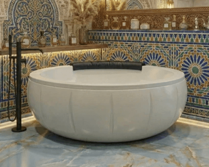Baignoire arrondie Tunisie / Salle de bains Tunisie / Baignoire grande Tunisie / Baignoire avec accoudoirs Tunisie / Baignoire arrondie avec repose tête / Baignoire spacieuse Tunisie Baignoire arrondie Tunisie / Salle de bains Tunisie / Baignoire grande Tunisie / Baignoire avec accoudoirs Tunisie / Baignoire arrondie avec repose tête / Baignoire spacieuse Tunisie