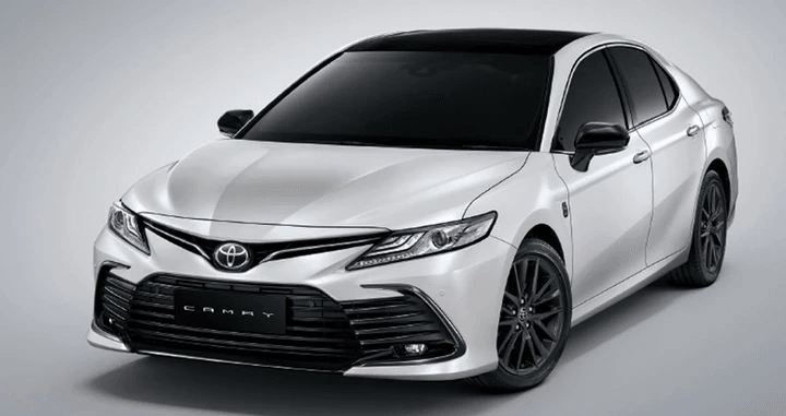 曼谷機場接送白色轎車Toyota Camry 曼谷機場接送白色轎車Toyota Camry