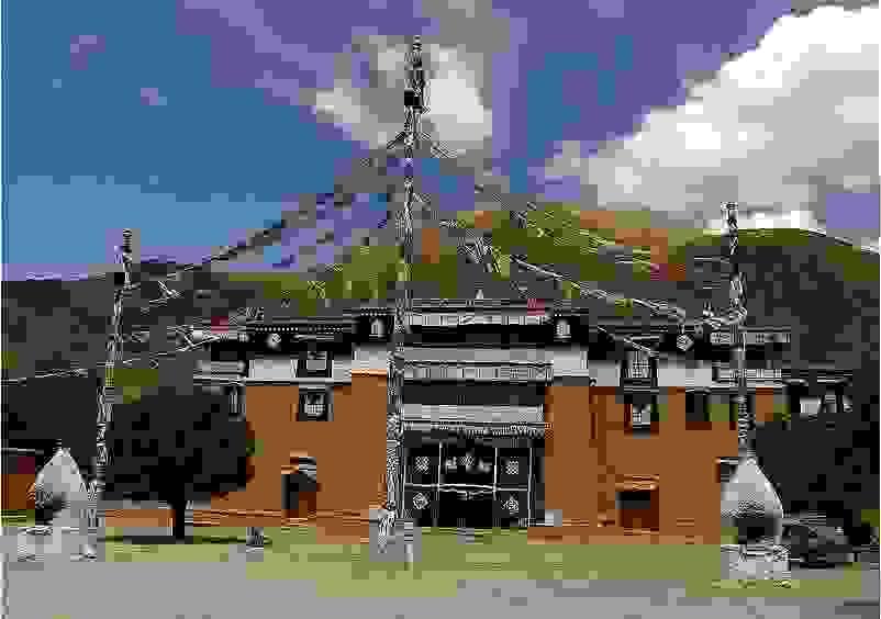 ミンドゥリン寺 ミンドゥリン寺