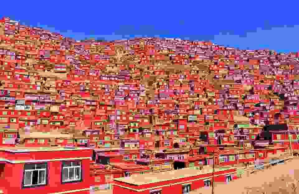 ラルンガルゴンパ ラルンガルゴンパ