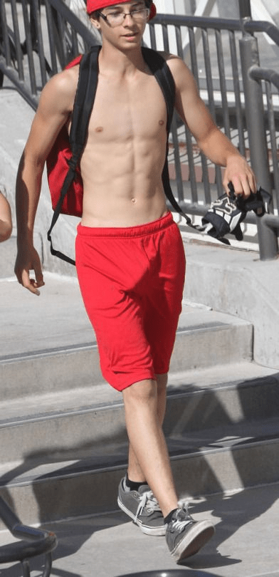 Gay Twink Butt Selfie