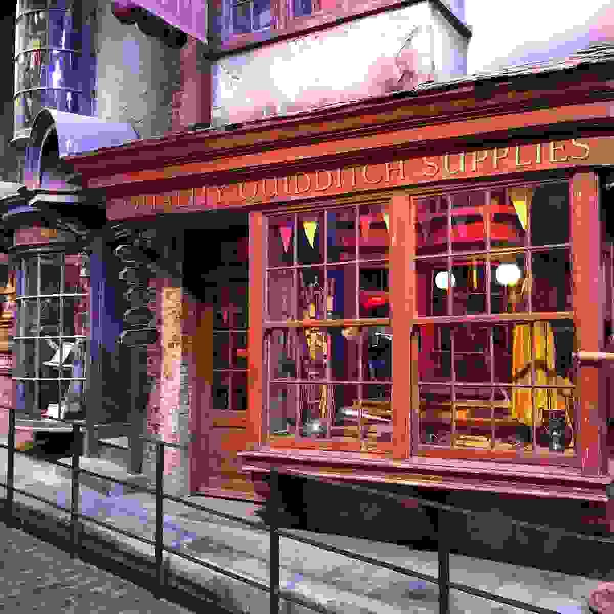 Harry Potter Studios Quiddich Shop Harry Potter Studios Quiddich Shop