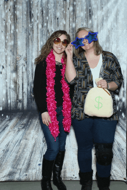 Animated GIF and the Magic Selfie Mirror Animated GIF and the Magic Selfie Mirror