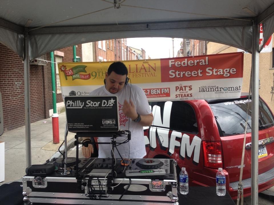 Italian-Market-Festival-DJ-and-People Italian-Market-Festival-DJ-and-People
