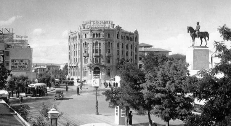 11948 yılında Ulus Meydanı 11948 yılında Ulus Meydanı