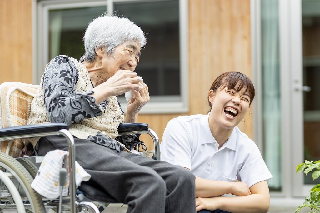 心照護的專業看護服務 心照護的專業看護服務
