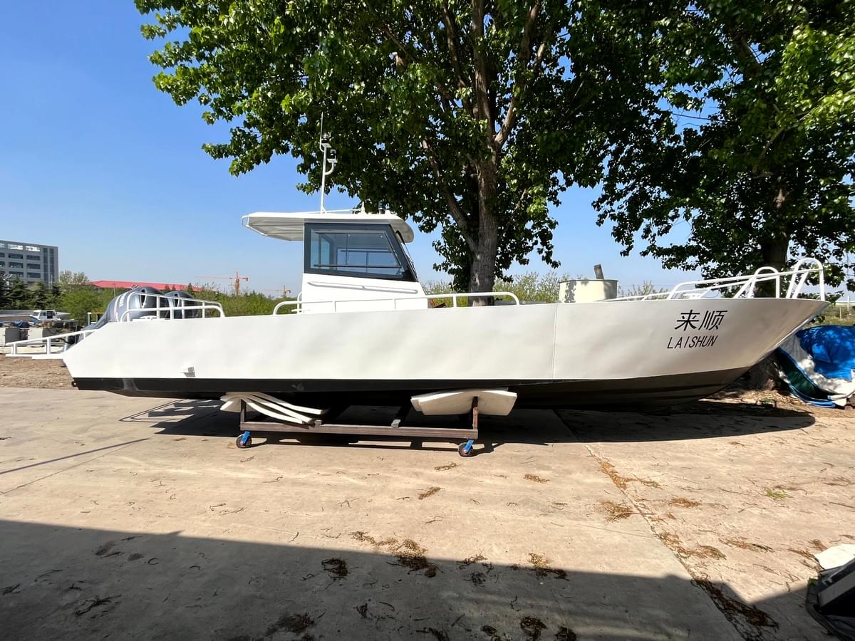 Weisidun Yacht designs and builds premium aluminum fishing, work, patrol, utility, and passenger boats. Weisidun Yacht designs and builds premium aluminum fishing, work, patrol, utility, and passenger boats.