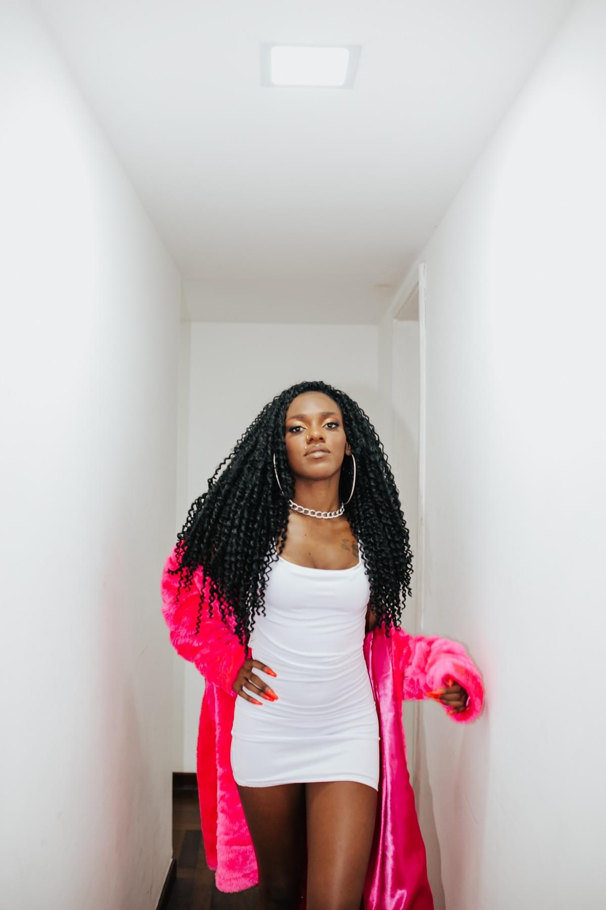 ikinya - Brazilian Singer Songwriter ikinya - Brazilian Singer Songwriter