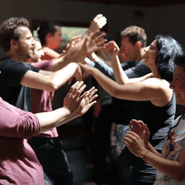 Friedensarbeit mit Playfight und Kampfesspiele Friedensarbeit mit Playfight und Kampfesspiele