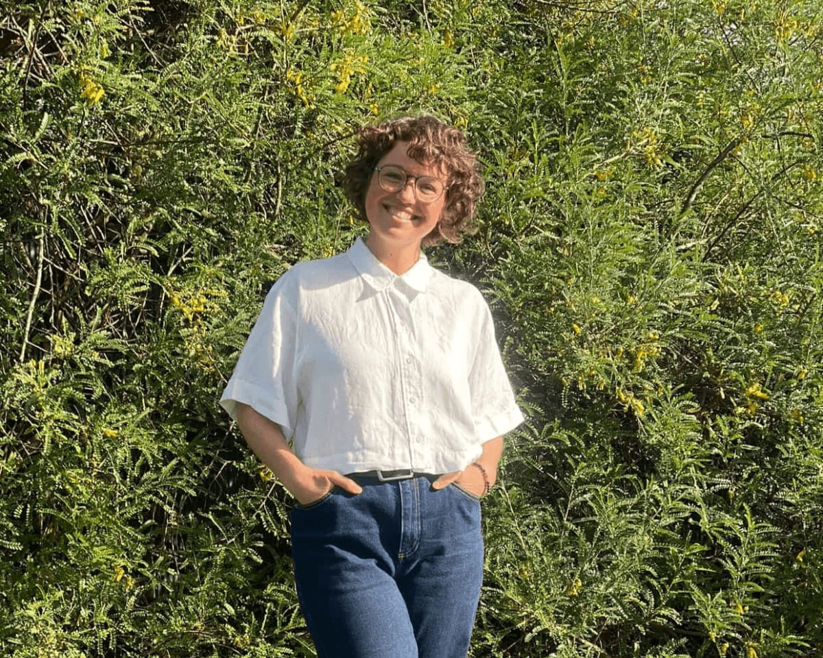 Seonaid Burnie, natural dyes expert in Christchurch Seonaid Burnie, natural dyes expert in Christchurch