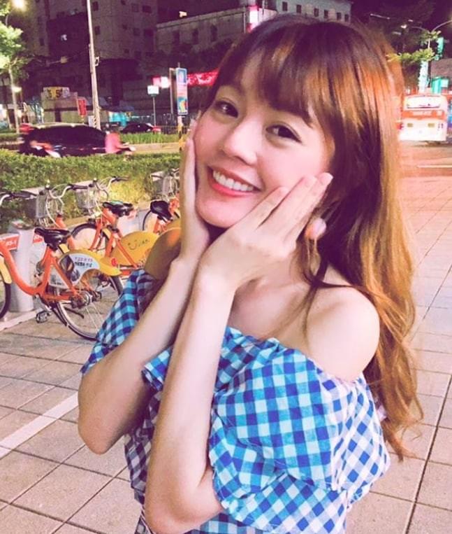 四輪滑板車 四輪滑板車