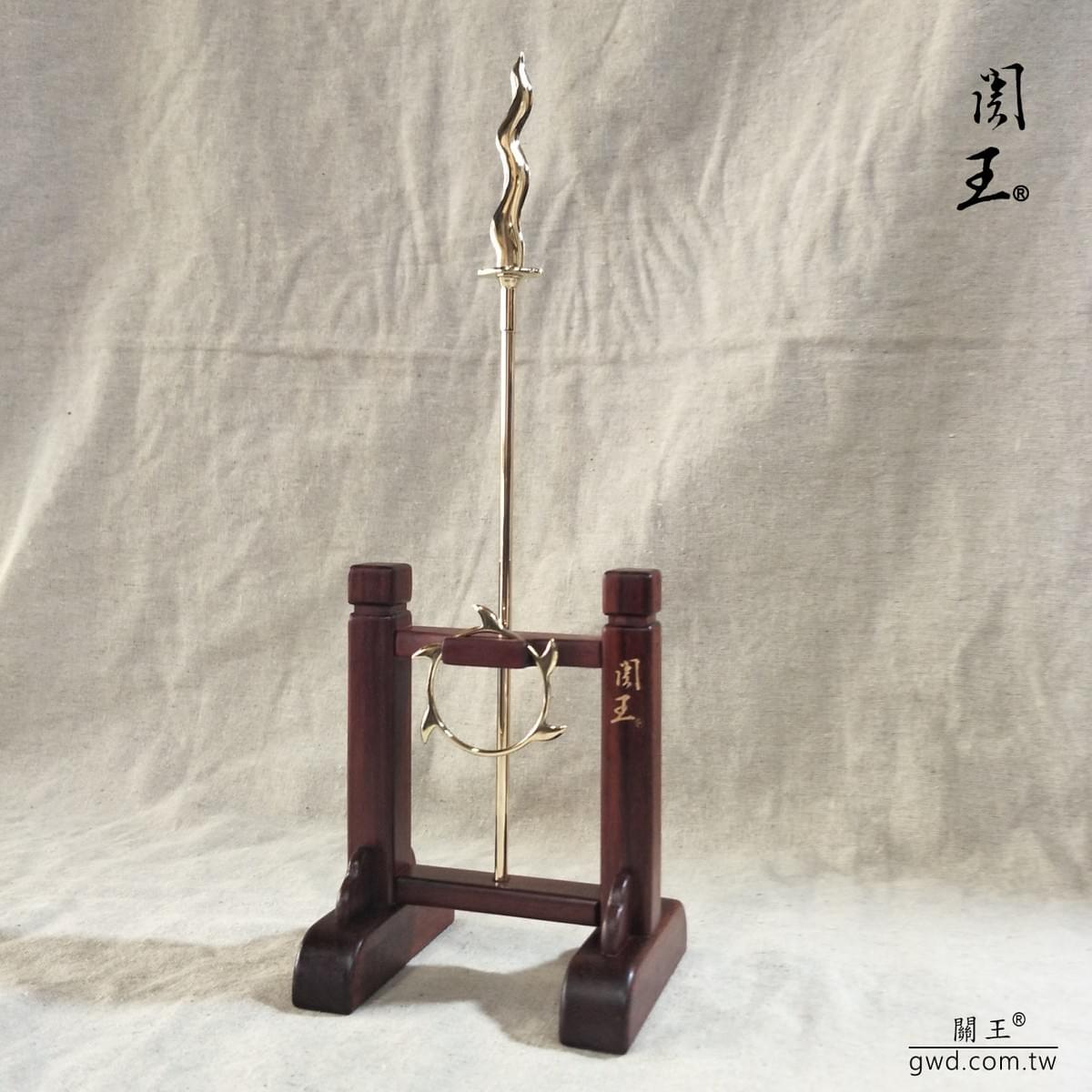 中壇元帥太子爺,火尖槍乾坤圈,台灣手工火尖槍,三太子槍圈,三太子聖誔千秋,神明生日供品,三太子槍圈訂做,神明古兵器,敬天禮器,神明武器,神明兵器,博物館銅器典藏,金銀銅太子槍圈環 中壇元帥太子爺,火尖槍乾坤圈,台灣手工火尖槍,三太子槍圈,三太子聖誔千秋,神明生日供品,三太子槍圈訂做,神明古兵器,敬天禮器,神明武器,神明兵器,博物館銅器典藏,金銀銅太子槍圈環