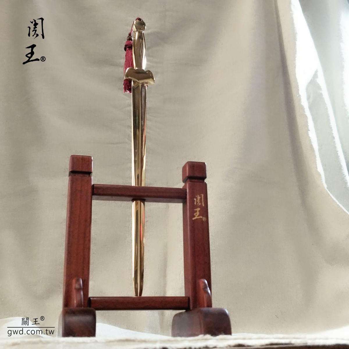 博物館銅器,玄天上帝饕餮龍紋七星劍, 玄天上帝七星劍,手工神明劍,神像配劍,上帝公法器劍 ,銅劍,北斗七星銅劍,七星劍開光,神明武器,玄天上帝神像雕刻,神像雕刻社 博物館銅器,玄天上帝饕餮龍紋七星劍, 玄天上帝七星劍,手工神明劍,神像配劍,上帝公法器劍 ,銅劍,北斗七星銅劍,七星劍開光,神明武器,玄天上帝神像雕刻,神像雕刻社