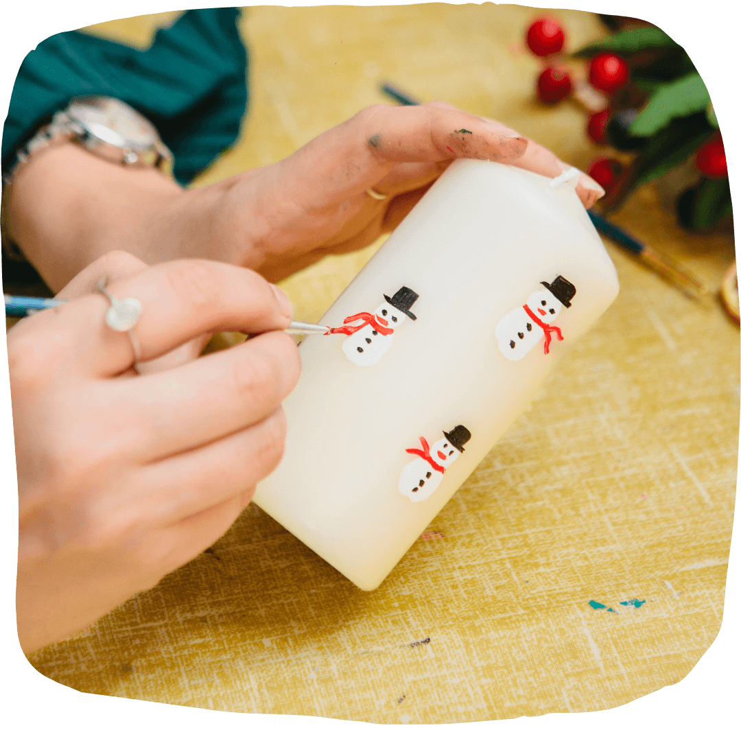 Creative team building Christmas candle painting ideas London  Creative team building Christmas candle painting ideas London