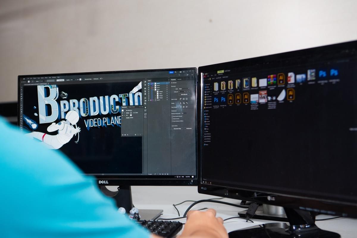 Công đoạn hậu kỳ chuyên nghiệp cho video Year-End Party Công đoạn hậu kỳ chuyên nghiệp cho video Year-End Party