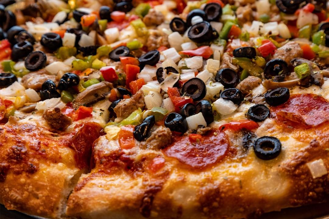 picture of supreme pizza picture of supreme pizza